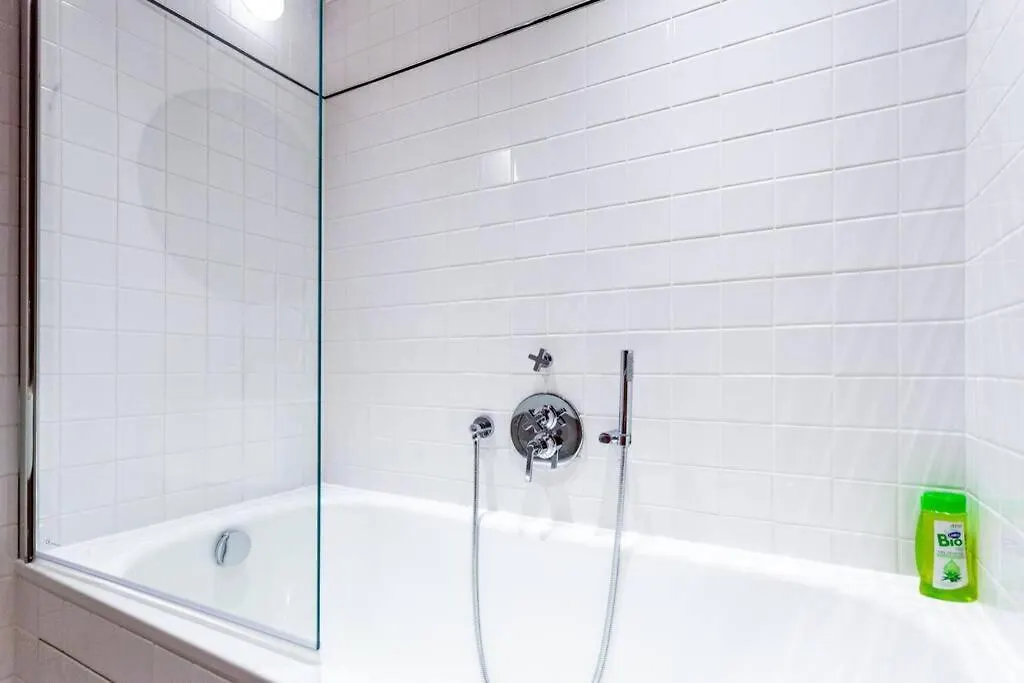 Greeter-Bel Appartement Parisien De 70M2 - St Lazare Frankrig